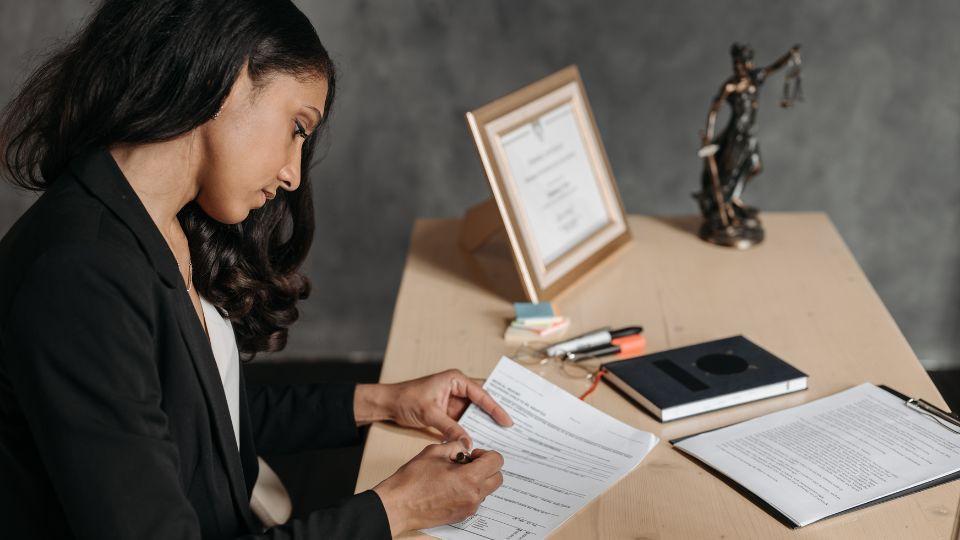 Dun & Bradstreet: Know Your Business Credit Score